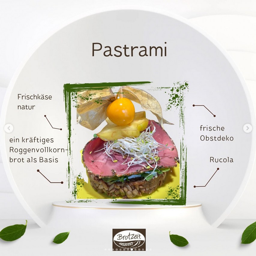 Canapé mit Pastrami, Frischkäse natur und Rucola — Brotzeit Rostock